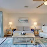 Sun-Dappled Pcb Retreat With Multiple Pools!