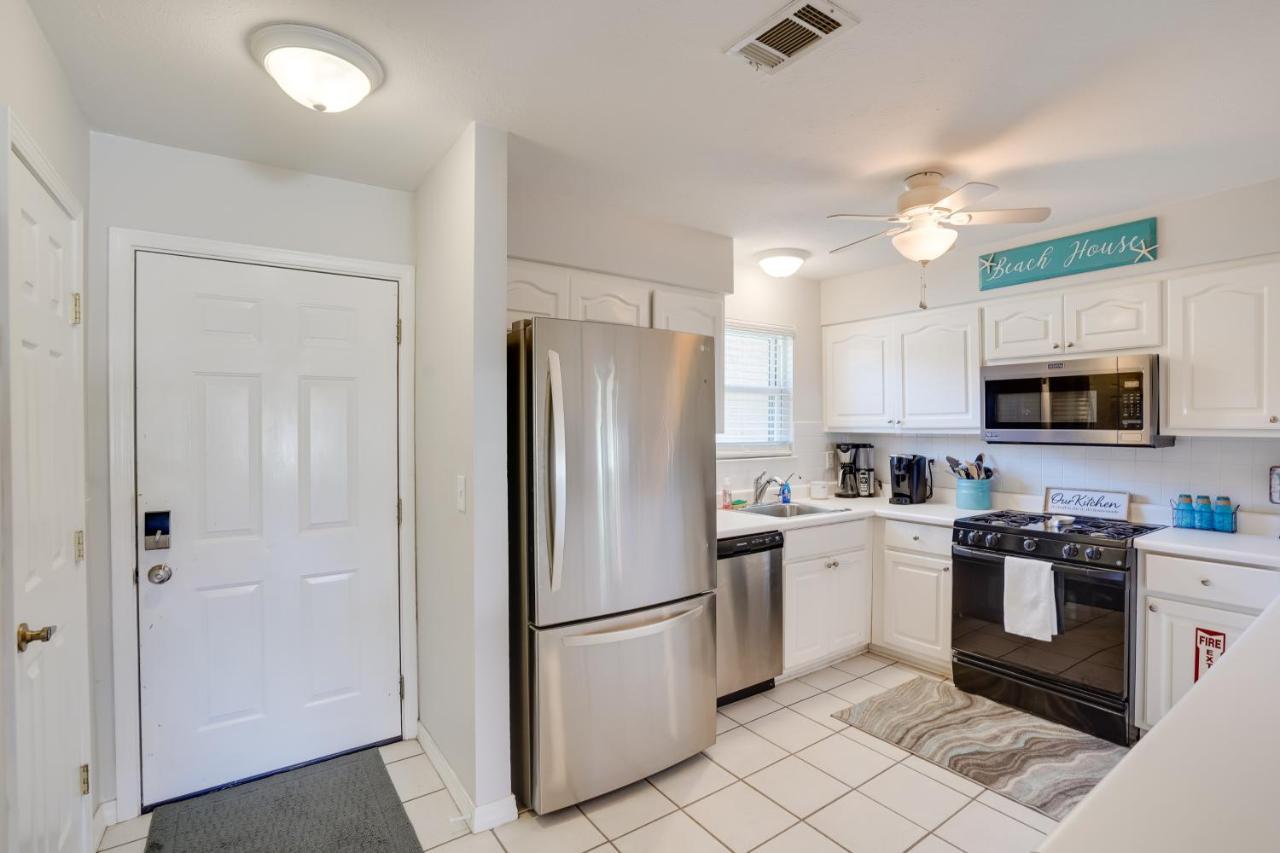 Holiday home Sun-dappled Pcb Retreat With Multiple Pools! Panama City Beach